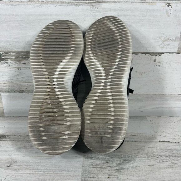 Skechers Memory Foam Women’s Slip On Sneakers Athletic Running Shoes Black US 9 - Picture 7 of 8